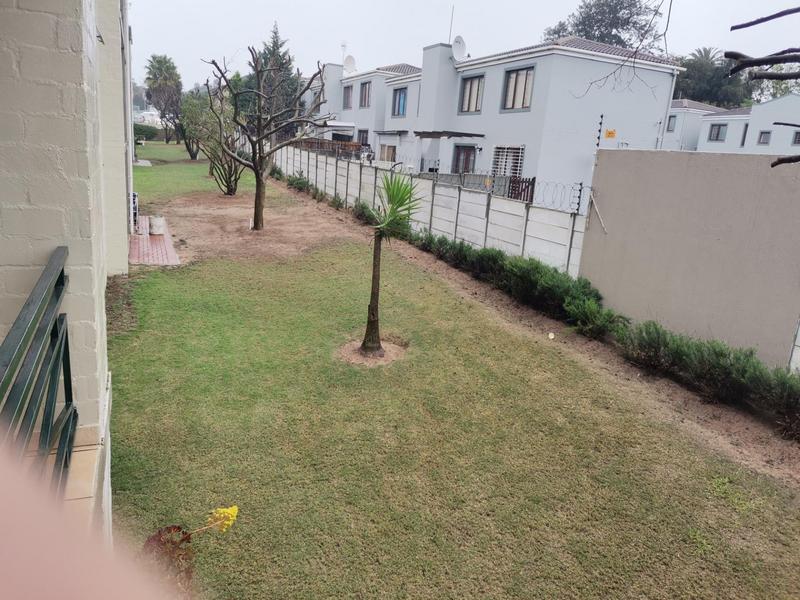 To Let 2 Bedroom Property for Rent in Vredekloof Western Cape